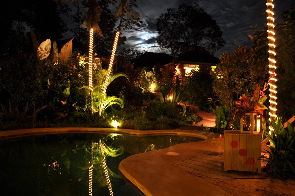 Dos Casitas Lodge Ojochal
